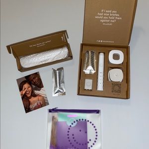 NWT White Charcoal Burst Electric Toothbrush